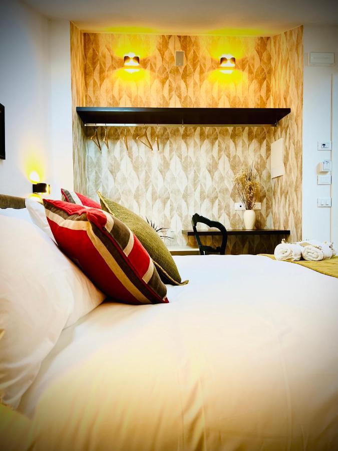 Double or Twin Room Extra Bed,1469226206:JPEG